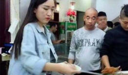 吃瓜群众曝光抖音网红,真实身份引发热议！”